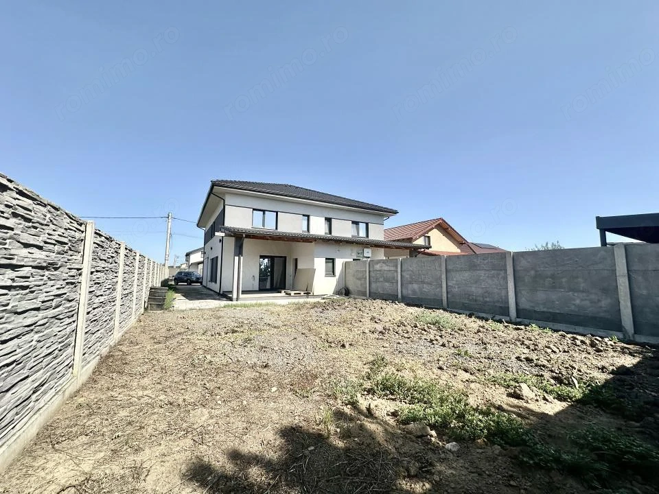 Duplex cu 4 camere - zid dublu - 130 mp utili - Bazosu Nou