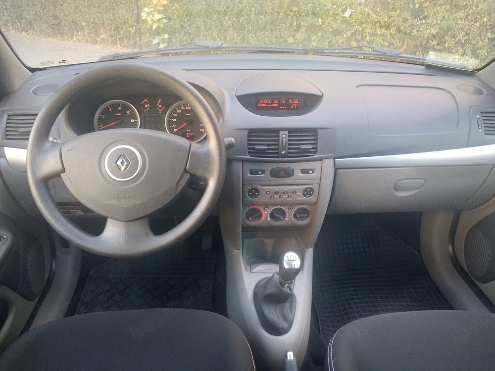 *RARITATE*Renault Symbol,8000 Km Reali,Ținut La Garaj.Ca Nou.