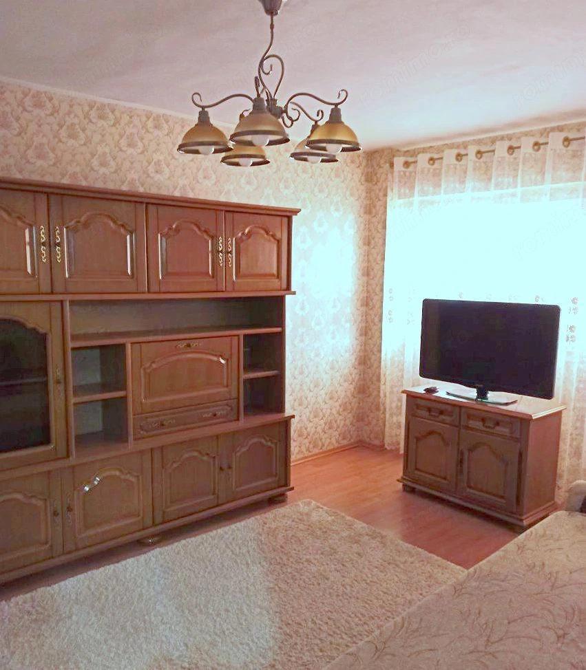 De Inchiriat apartament 2 camere, Micro 18, etaj 6, 1600 lei