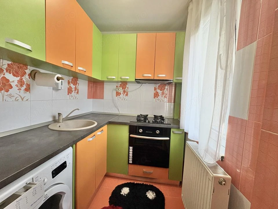 Apartament modern impecabil! 2 camere, et1/4, Tatarasi, liber, 8min de Palas!!!