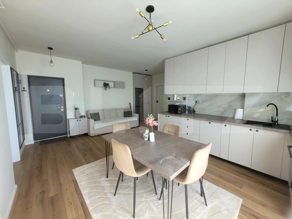 Apartament cu 3 camere, 57 mp, parcare, zona Pod Ira/Marasti