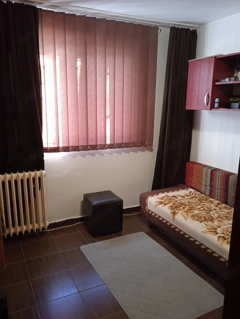  Vanzare apartament 3 camere - Zona Piața Titan