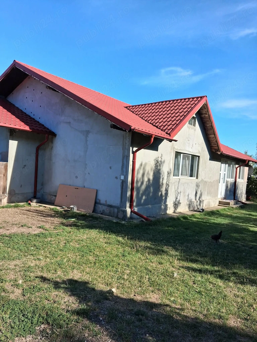 Vând casă 200mp, teren aferent 2000mp