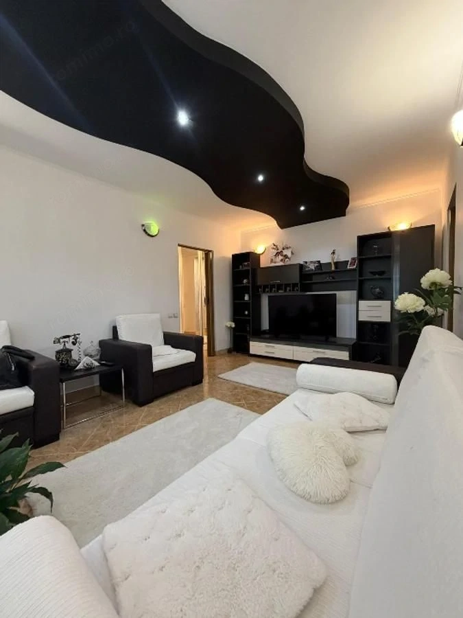 Dristor - 2 minute metrou Dristor - complet renovat - bloc anvelopat