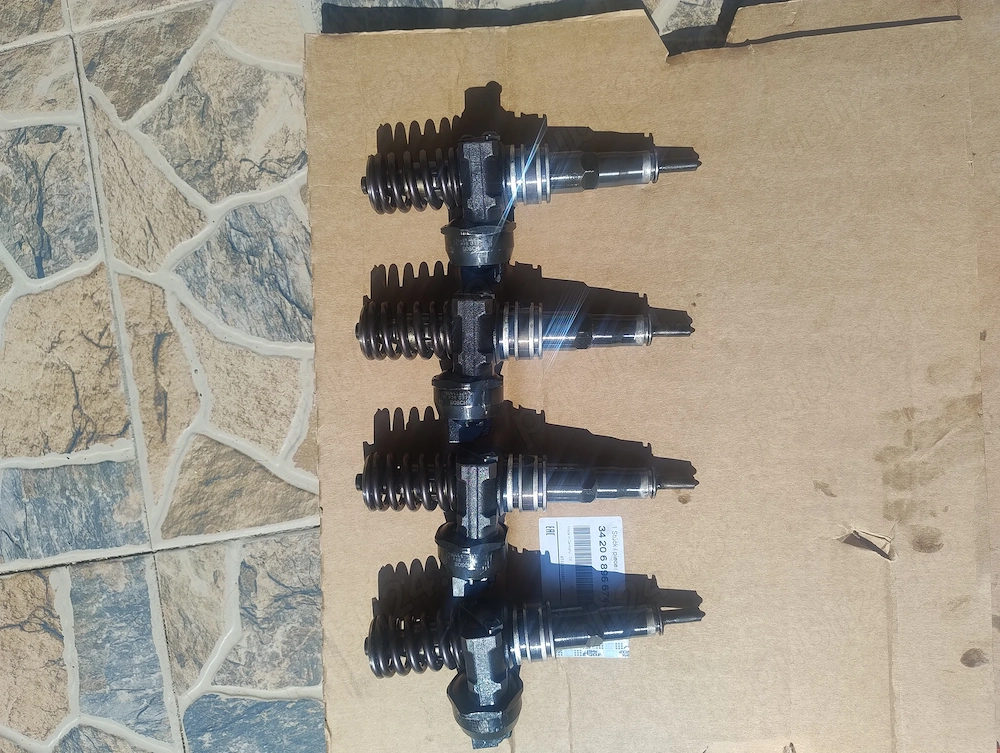 Injectoare audi A4 2.0 bpw 140 cp