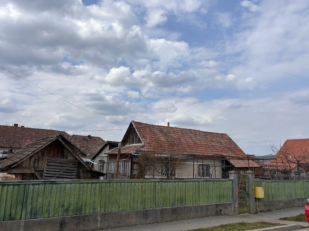 Casă de vânzare 