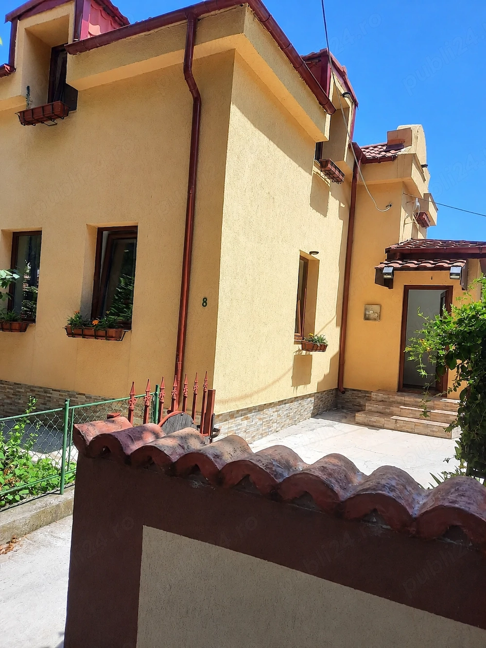 Casa de inchiriat, ultracentral Constanta, plaja Neversea