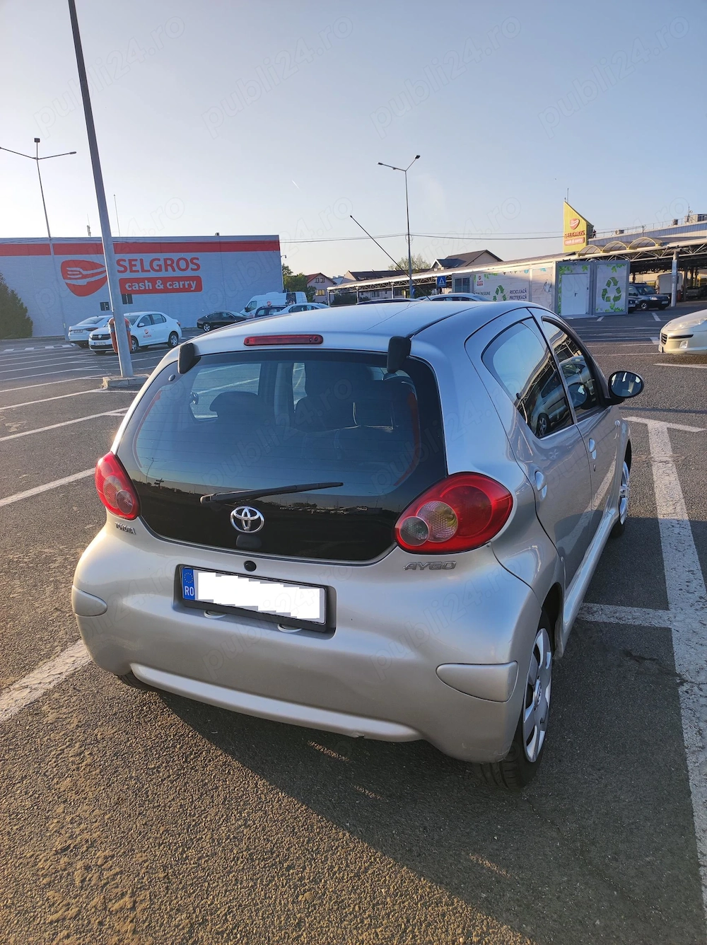 Vand Toyota Aygo 1.0 benzină an 2007 