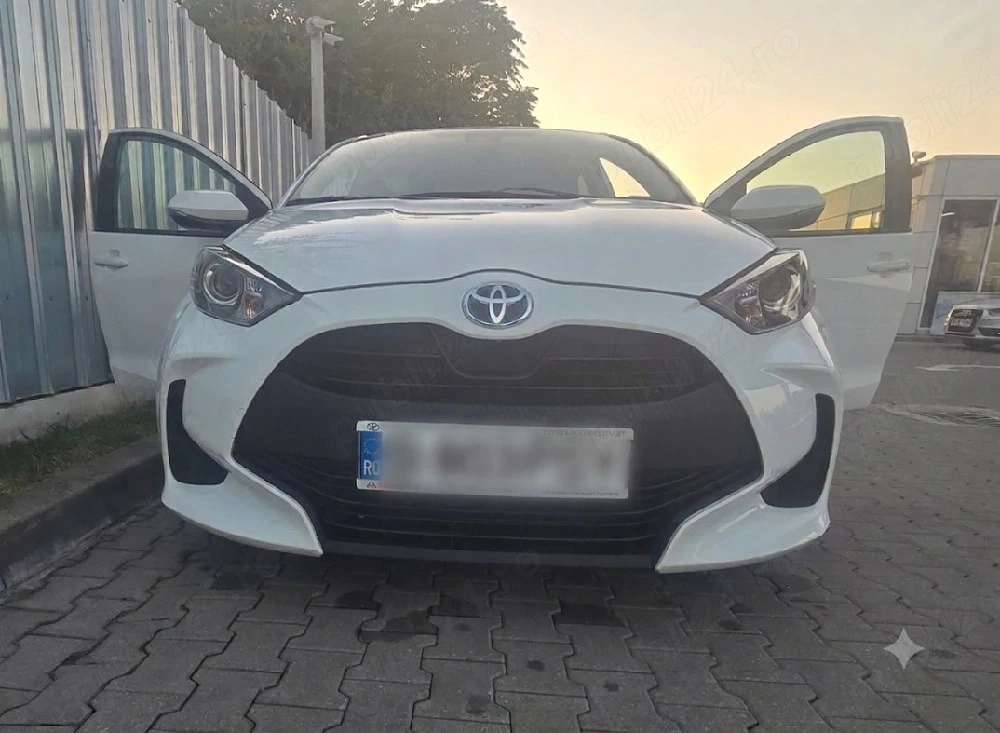 Toyota Yaris Hybrid 2022