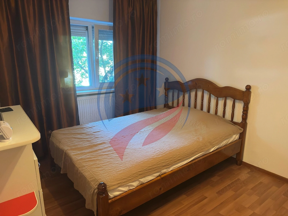 Garsonieră de 40 mp transformată în 2 camere – de închiriat