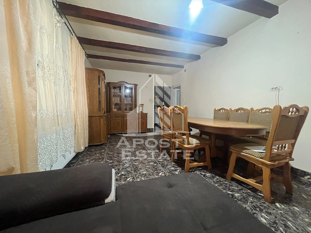 Casa/Vila 4 camere, Felnac