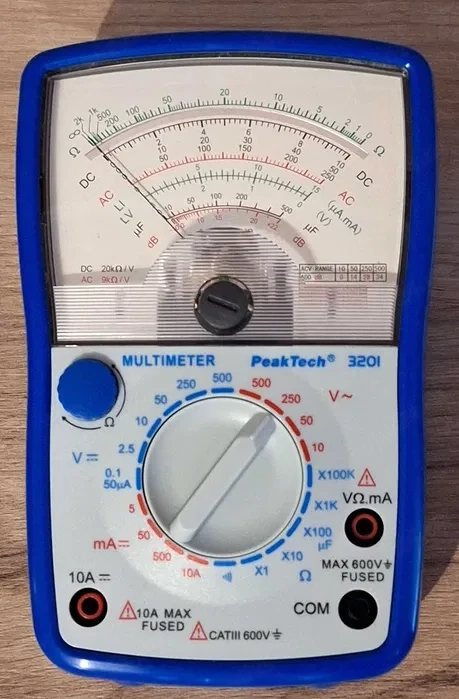 Multimetru analogic PeakTech 3201