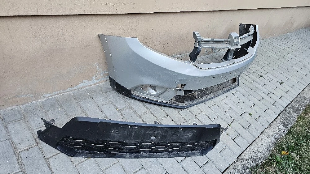 Bară față sandero stepway 