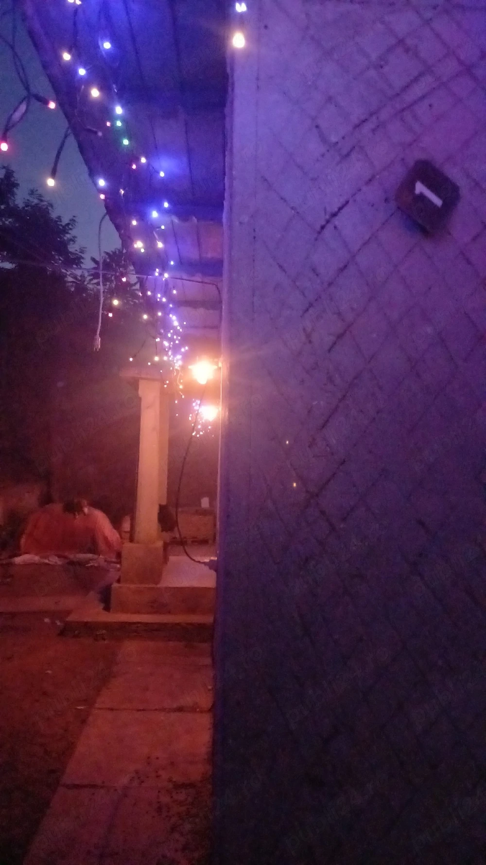 casa de locuit,pretabil vacanta(peisaj)