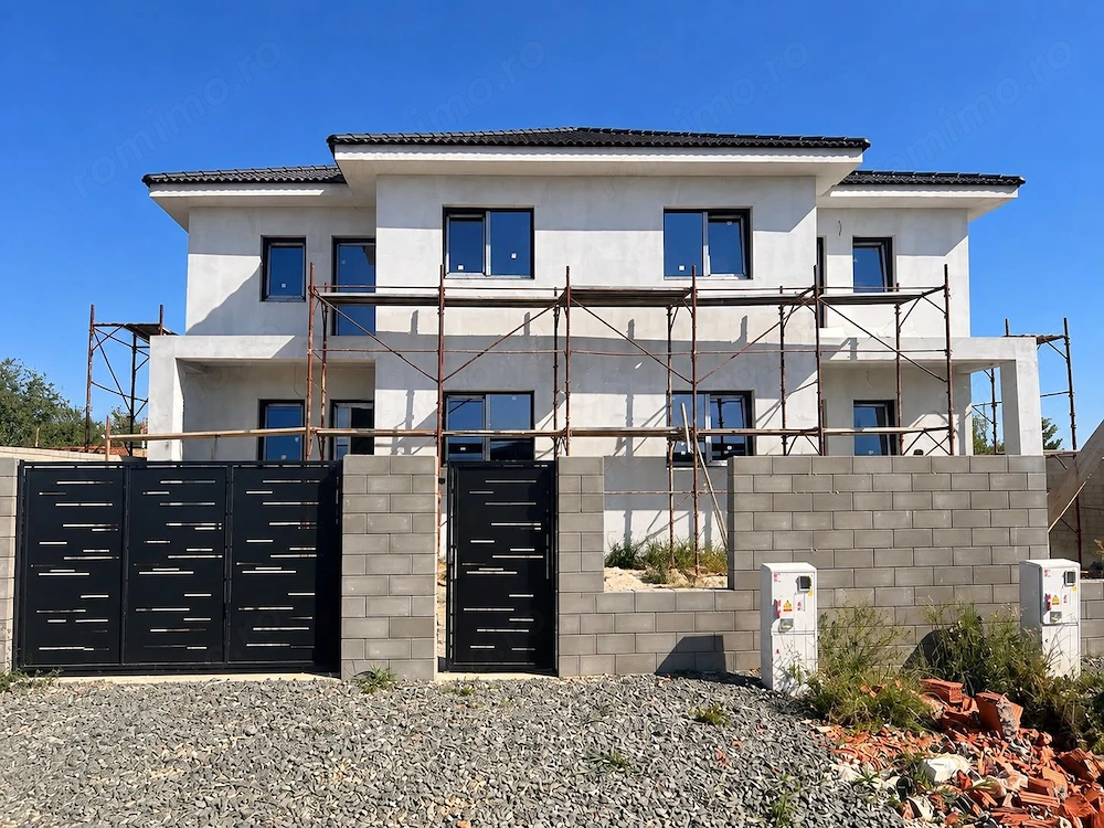 Duplex modern în Moșnița Veche – 365 mp teren 115 mp/utili Comision 0