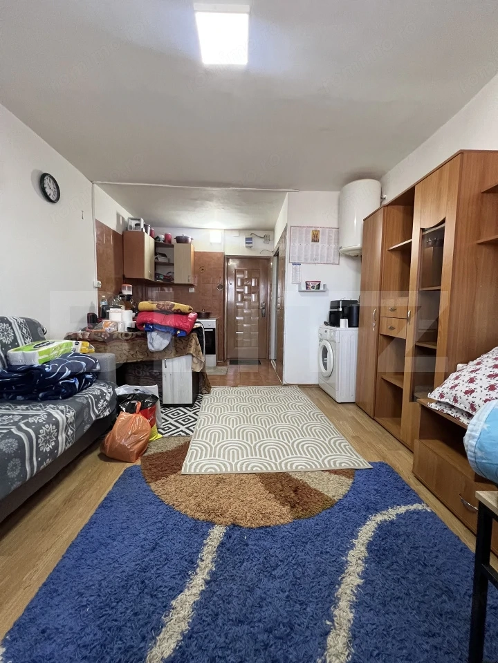 Garsonieră de vânzare – 20,5 mp, etaj 3, central orașului Năsăud-Tudor Vladimir