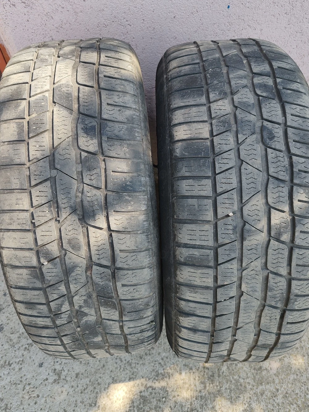 vand 2 cauciucuri iarna continental 205 50 r17