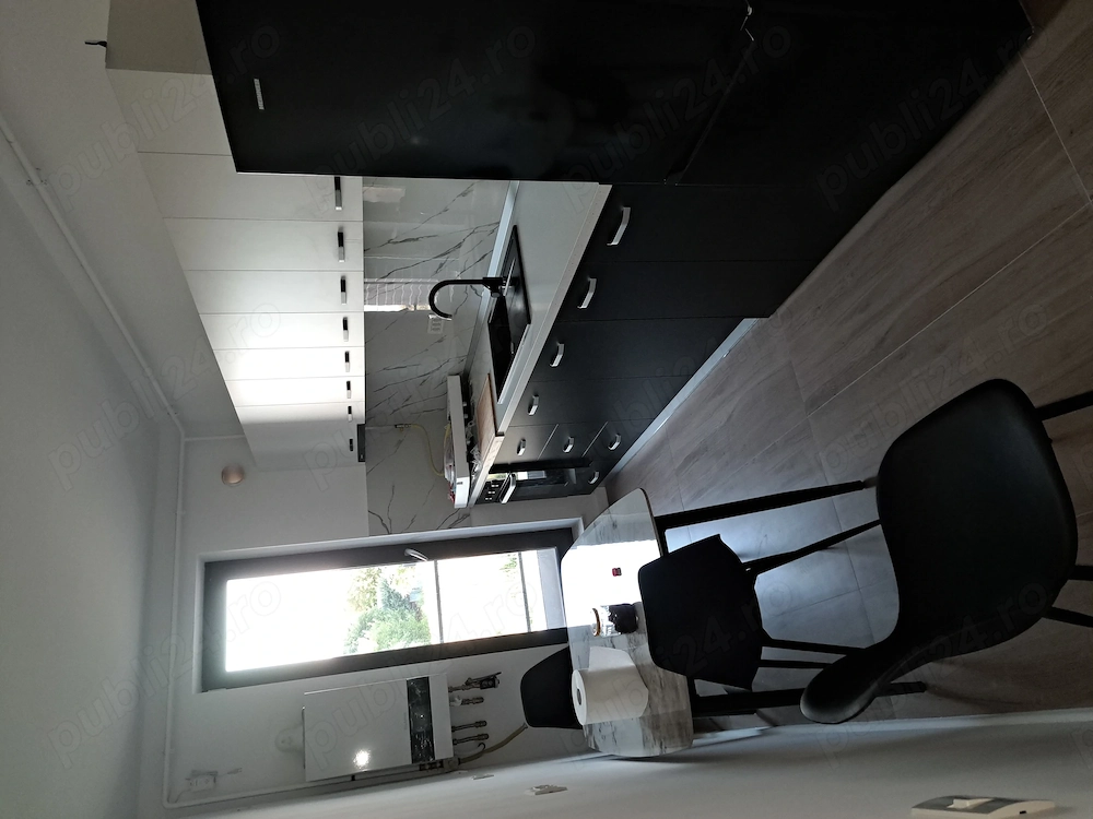 Inchiriez apartament 2 camere