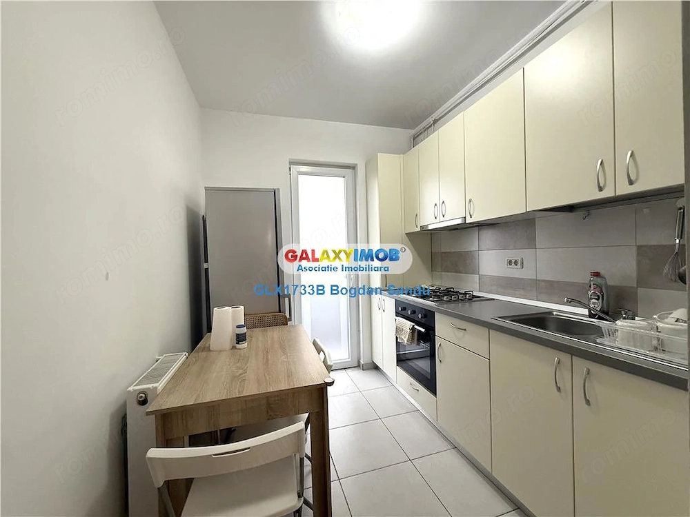 Apartament decomandat cu 2 camere de inchiriat in Militari Residence