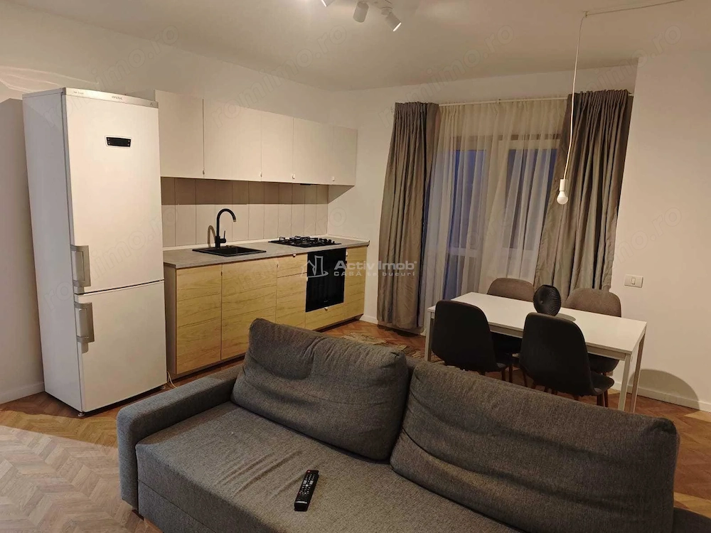 3 camere - semidecomandat - 56 mp - metrou Brancoveanu