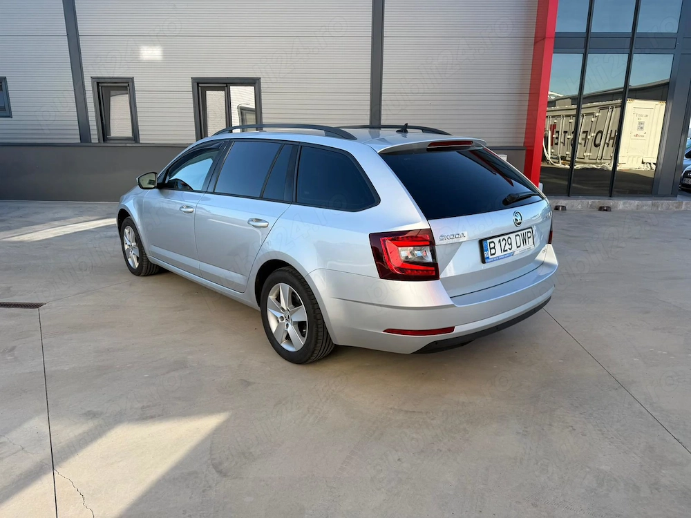 Skoda Octavia 3, Pun la dispozitie verificare Car Vertical si note constatare daunele fiind minore