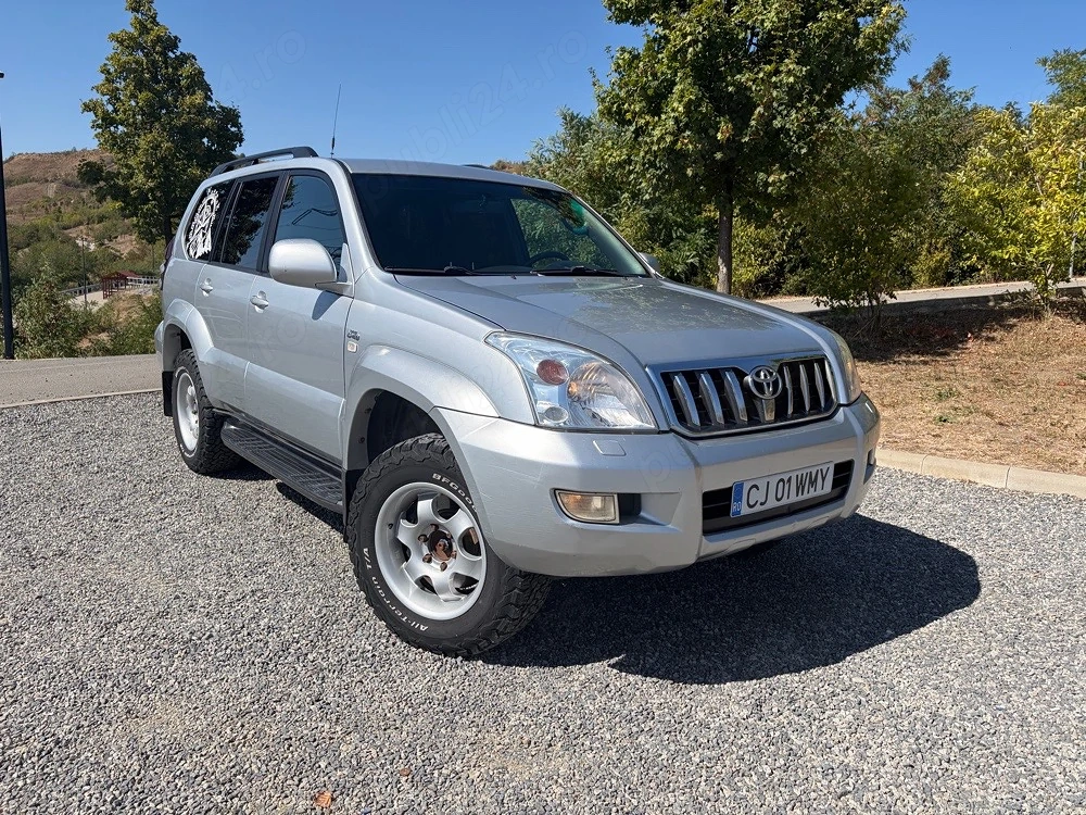 Toyota Land Cruiser J 120 2007 3.0 diesel autoutilitara Reconditionata recent