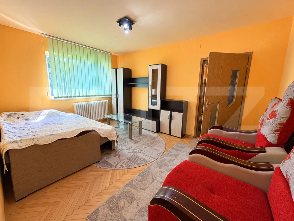 Apartament 2 camere, 56 mp, zona Cetate