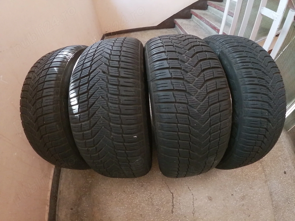  Set Anvelope APTANY 205/55R16, Set Jante aliaj 7J R16, Roata de rezerva R16