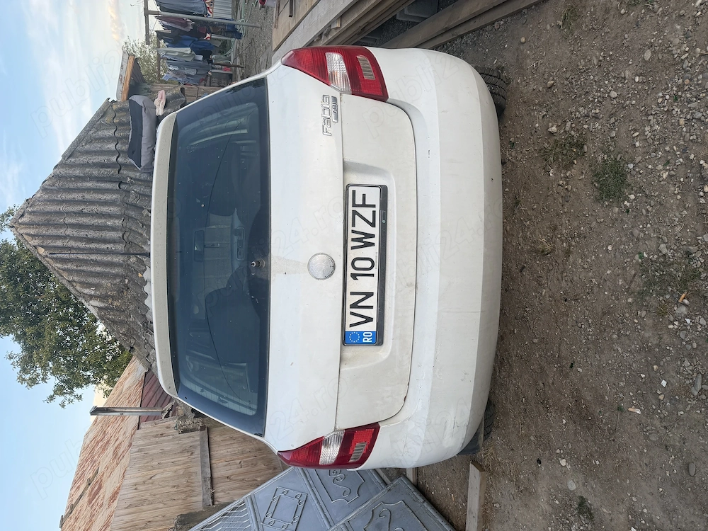 Vând Skoda Fabia 2