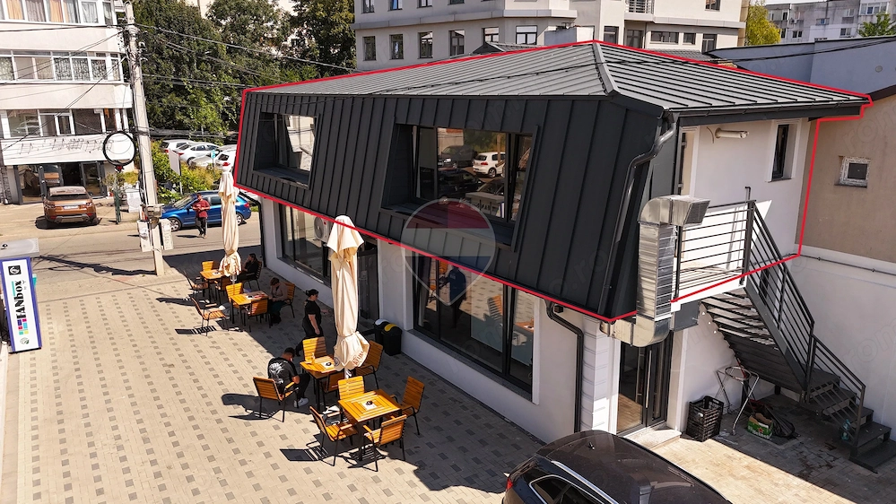 Birou/Spatiu comercial de inchiriat, Falticeni, Zona Pietei