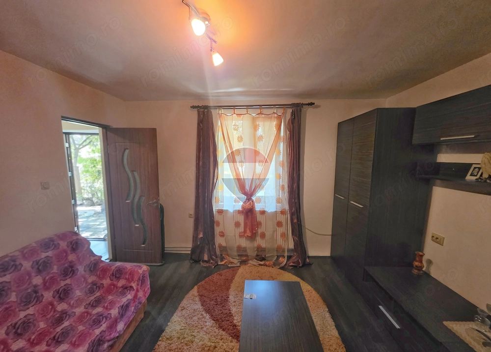 Apartament 1 camera, gaz, gradina si magazie, zona Fabric