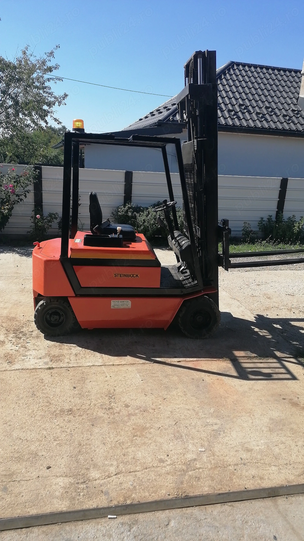 Vând Electrostivuitor STEINBOCK 3t