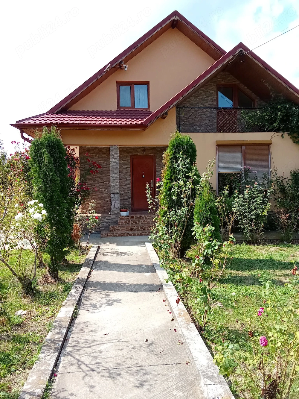 Casa de vanzare