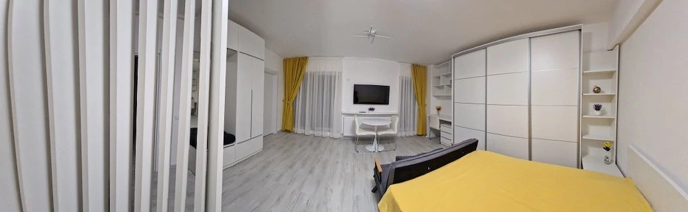 Închiriere-Garsonieră de lux, spațioasă, cu loc de parcare subteran