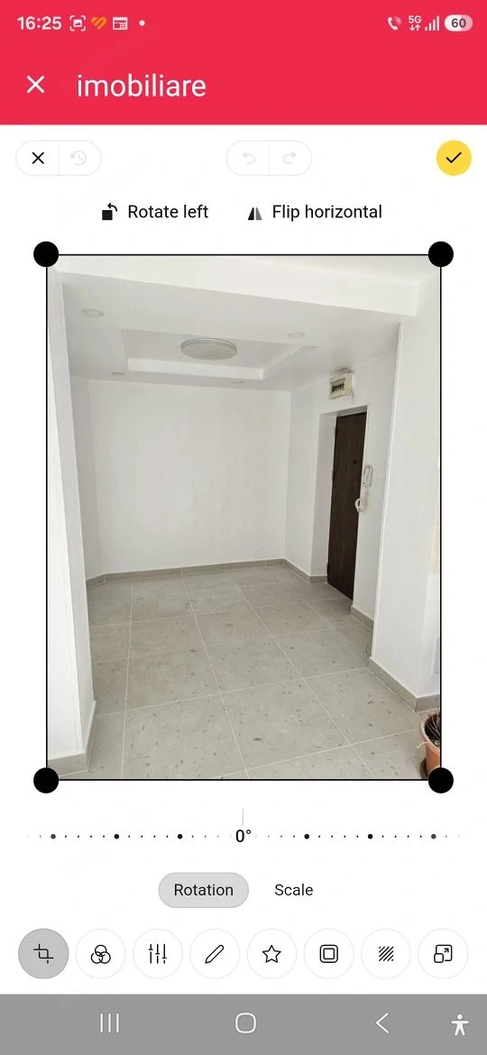 Propietar vand apartament 2 camere stradal