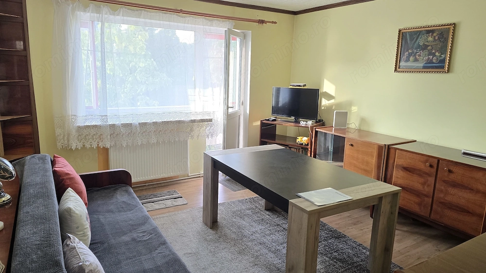 Vand apartament 2 camere decomandat in Deva, Bld. Balcescu, et. 3
