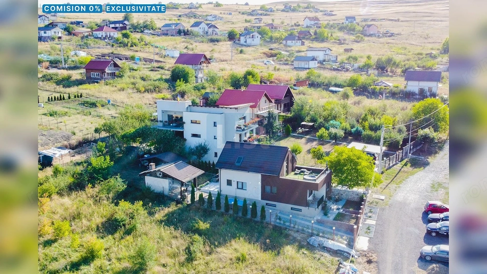 Casă NZEB cu curte amenajată & terasă Rooftop în Câmpenești.