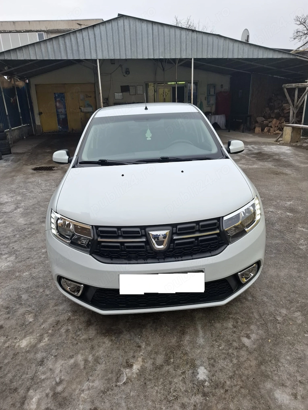 DACIA Logan