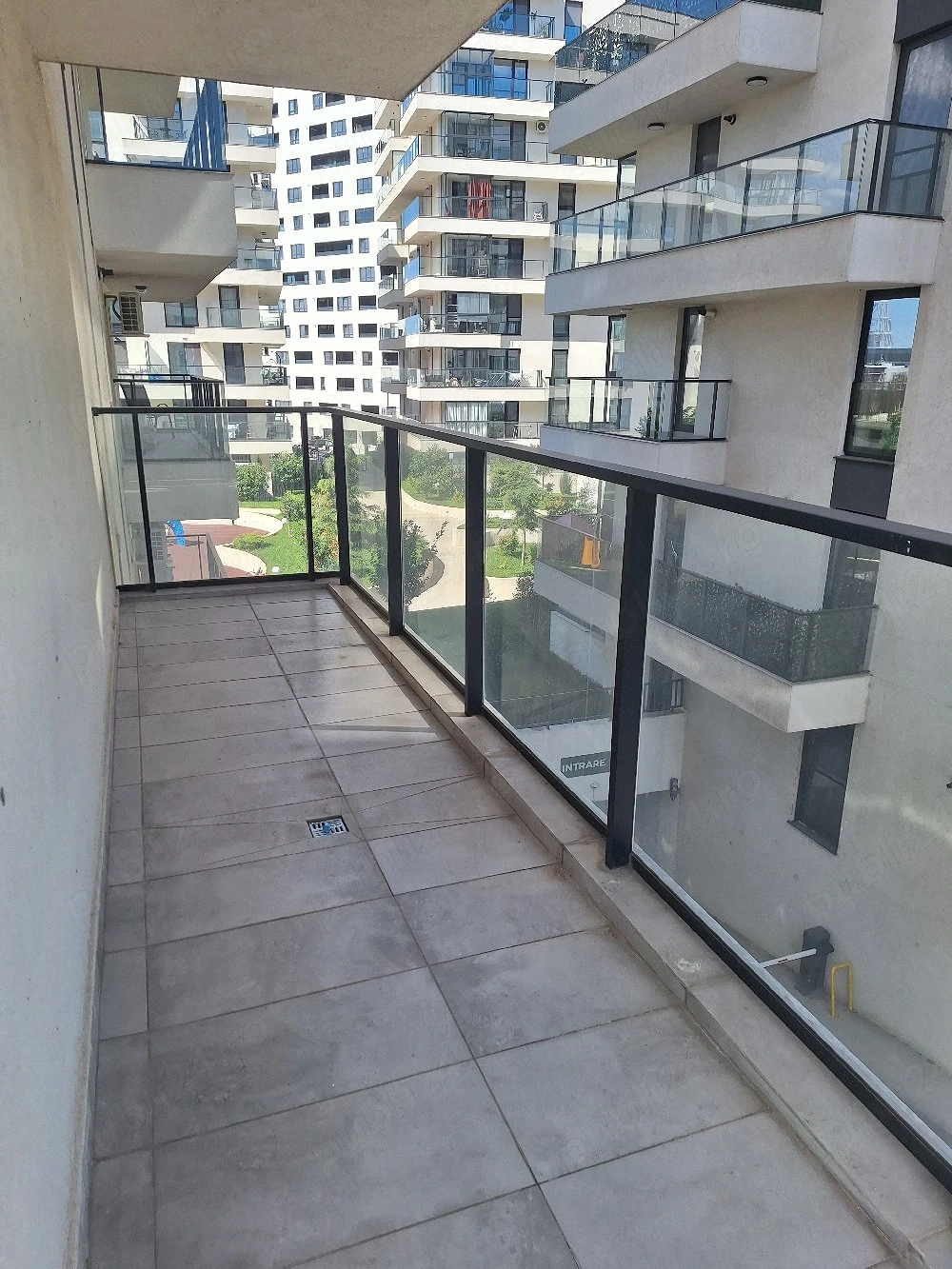 Inchiriez apartament 2 camere tomis park constanta