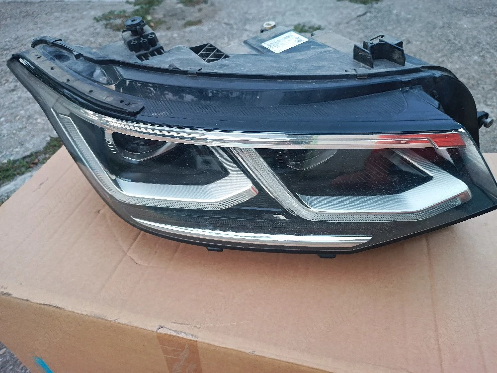 far tiguan touareg