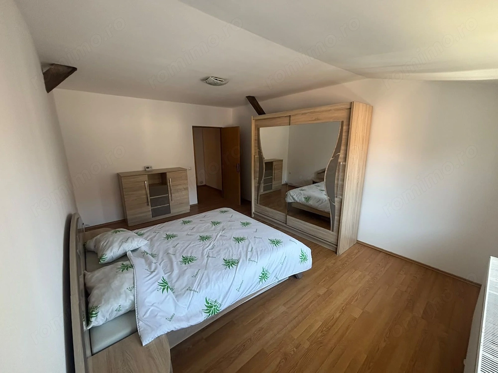 apartament 2 camere Sub Arini