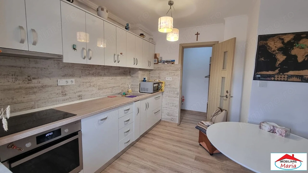 Apartament 2 camere 300 Euro/luna  Carpati 2 