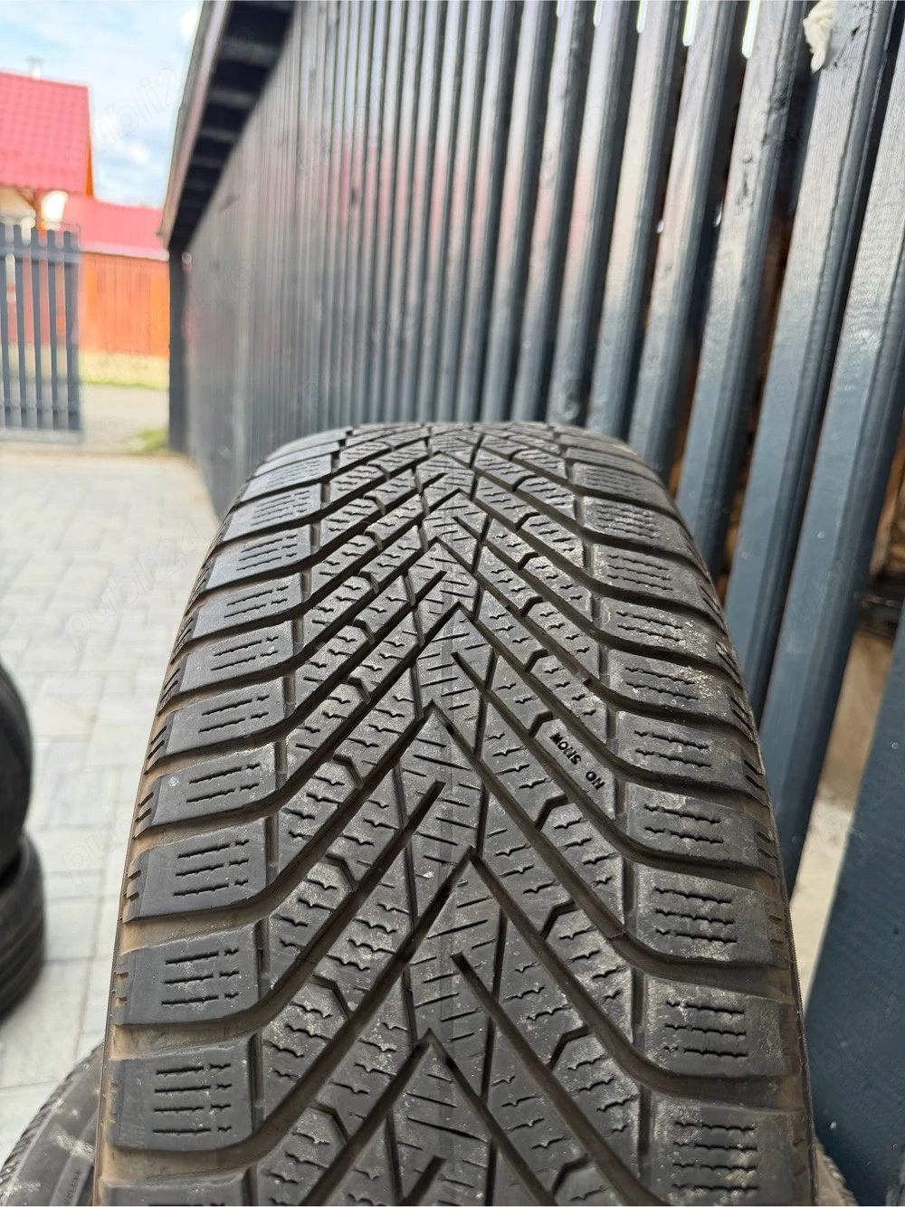 215 55 17 Pirelli Cinturato Winter 2