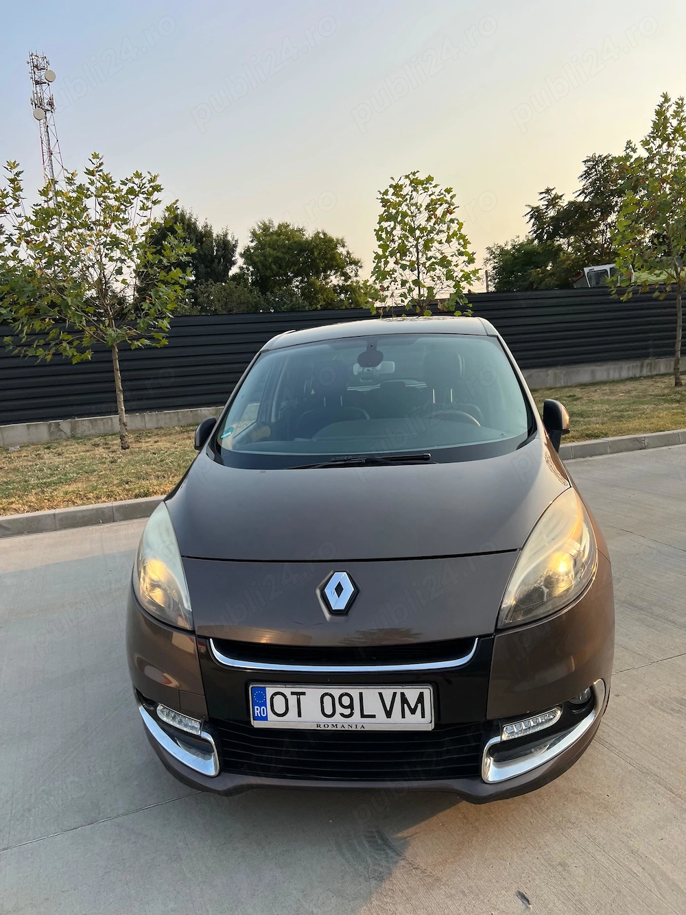 Renault Scenic 2012