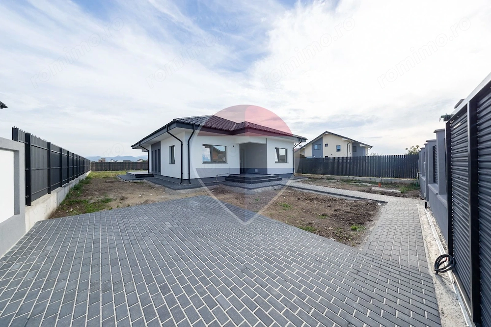Casă pe parter în Hărman,3 dormitoare+ living, 630 mp teren
