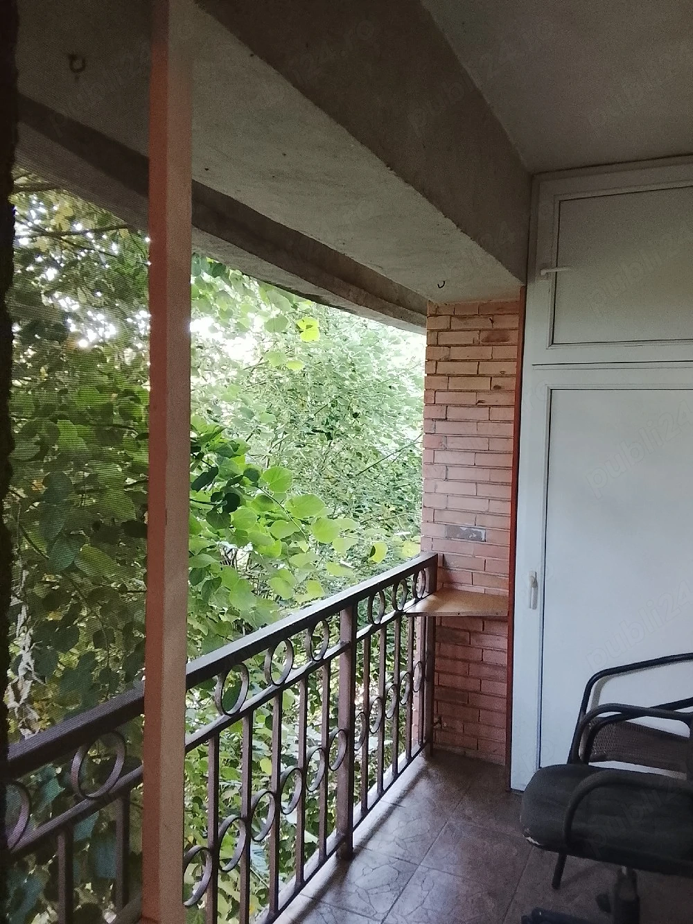 Apartament cu 3 camere, etaj 2, zonă ultracentrală