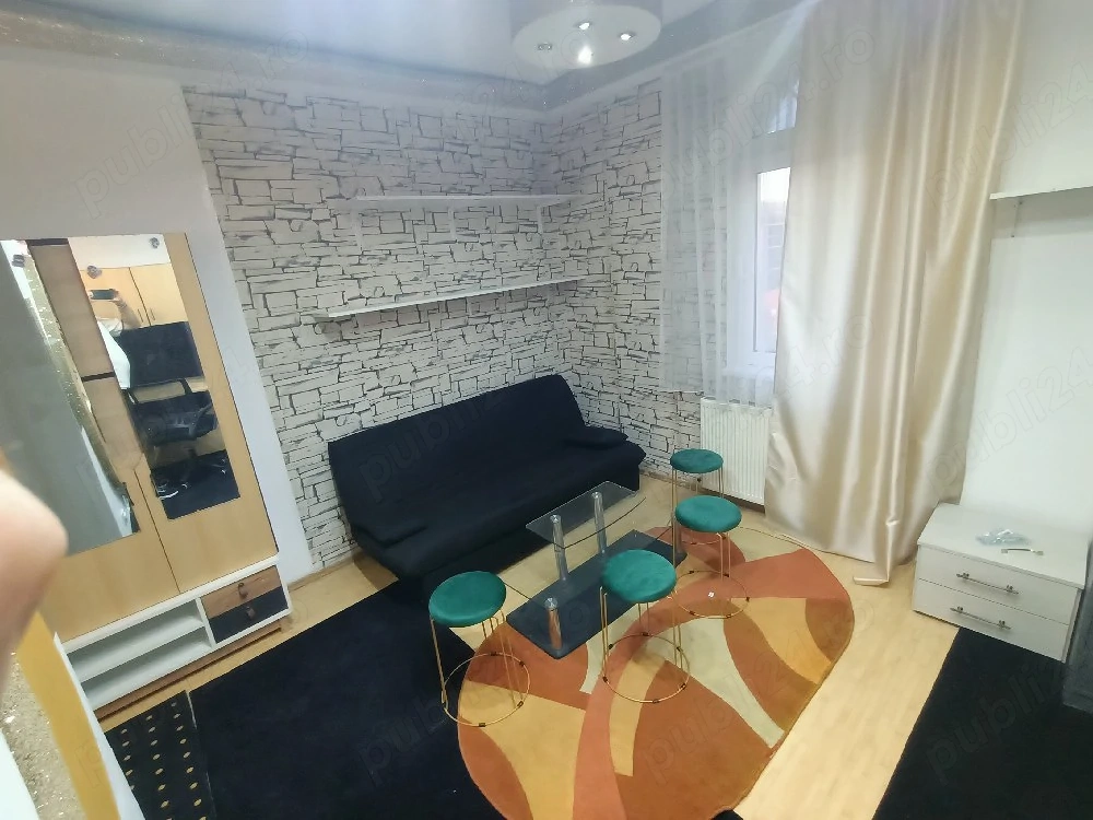 In Bloc 2016,Sagului,Cu Centrala și Loc Parcare Privat, Mobilat Ok,300 E