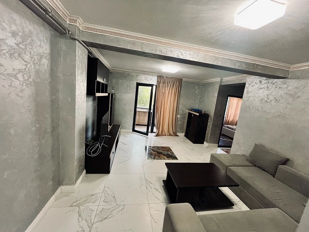 închiriez apartament Eforie Nord