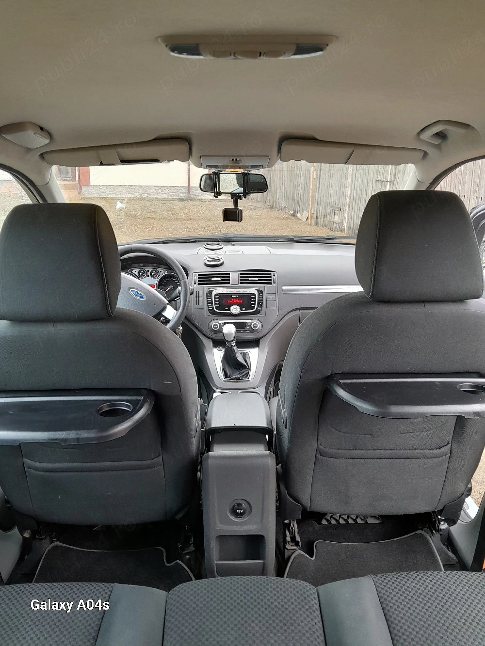 Vând Ford CMax 