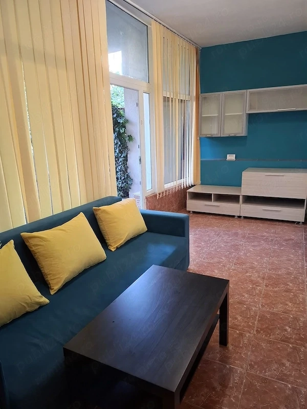 Apartament 2 camere in complexul studențesc de inchiriat